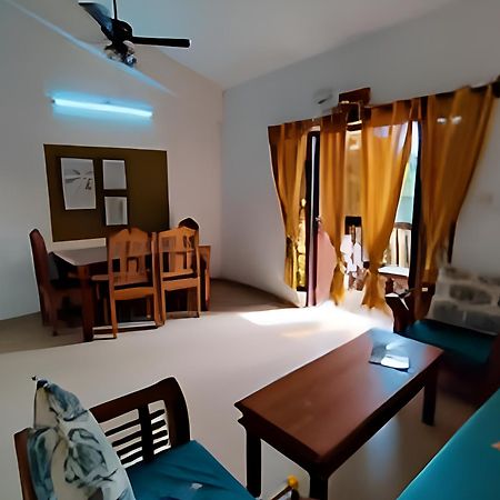 Ronne'S 2Bhk Lagoon Apartment -Calangute Luaran gambar