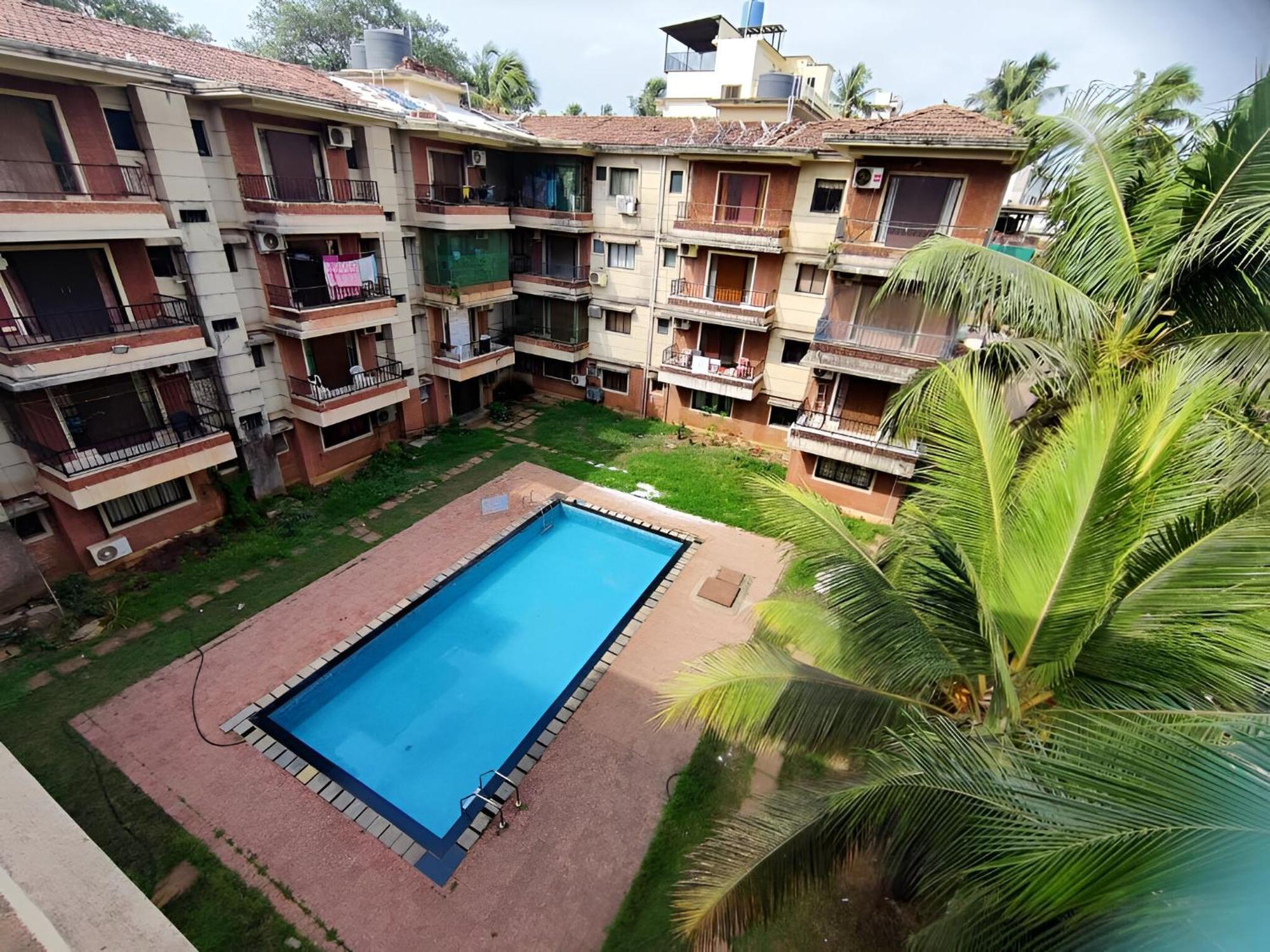 Ronne'S 2Bhk Lagoon Apartment -Calangute Luaran gambar